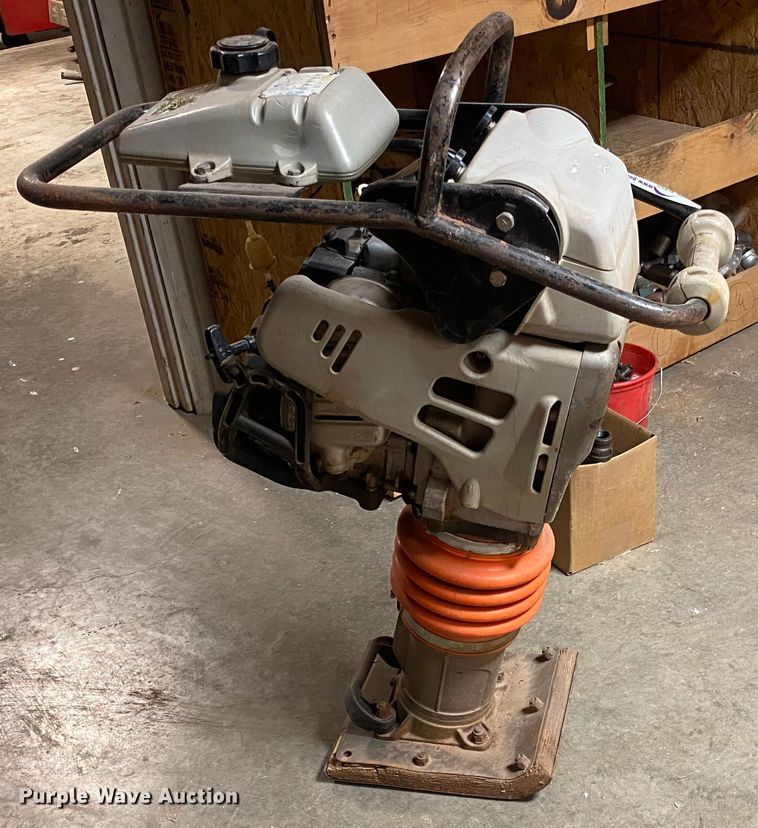 image for item HL9716 Mikasa MTX-80SD  plate compactor