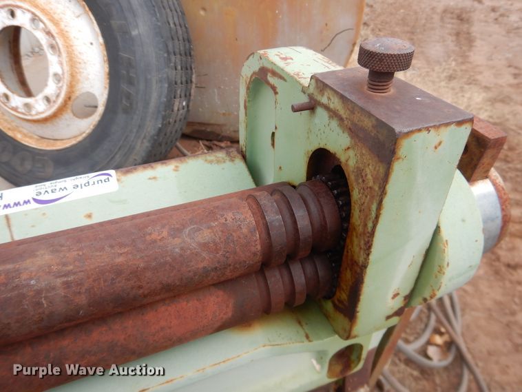 image for item HL9717 Sheet metal brake