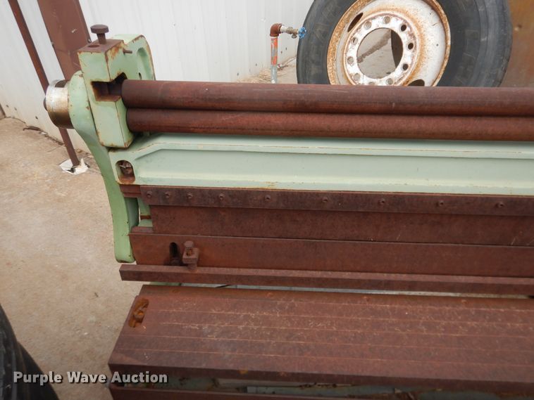 image for item HL9717 Sheet metal brake