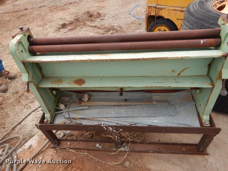 image for item HL9717 Sheet metal brake