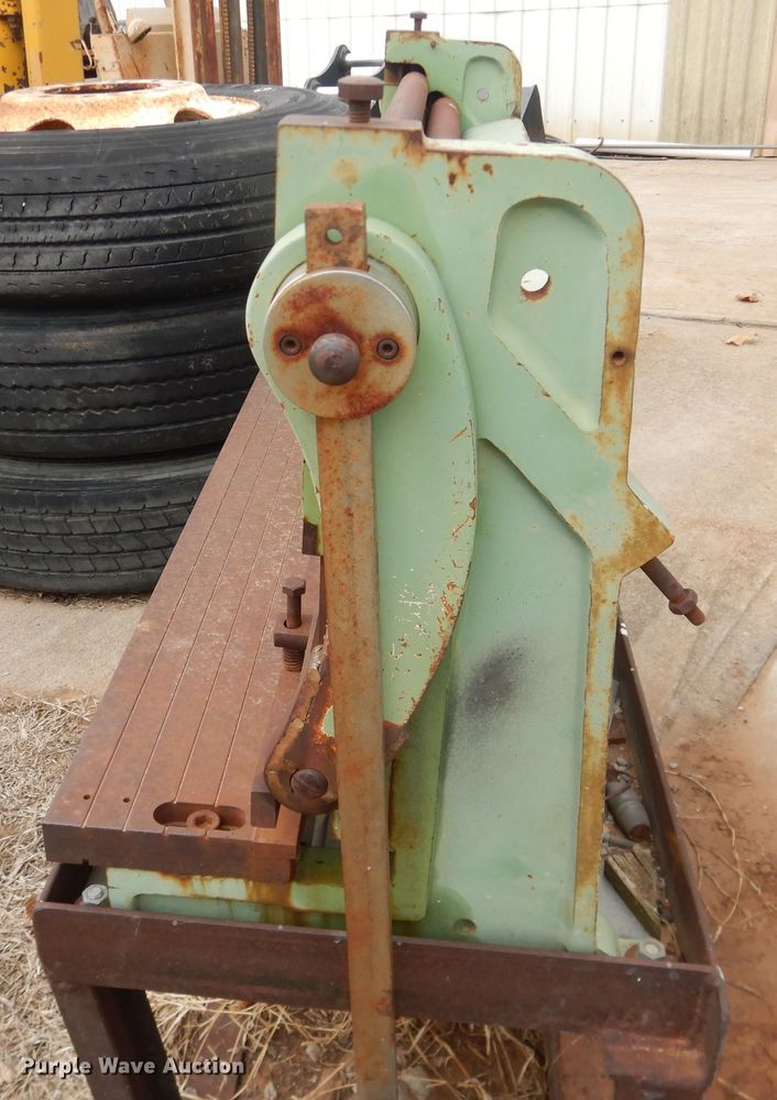 image for item HL9717 Sheet metal brake