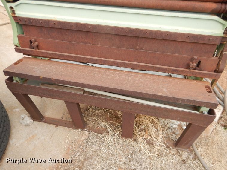 image for item HL9717 Sheet metal brake