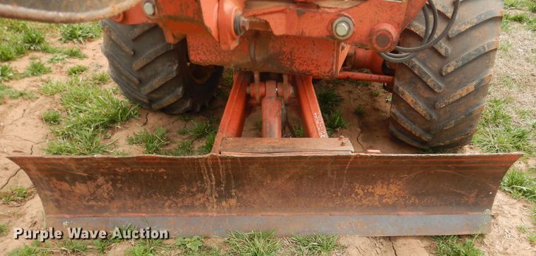 image for item HL9719 1995 Ditch Witch 4500  trencher