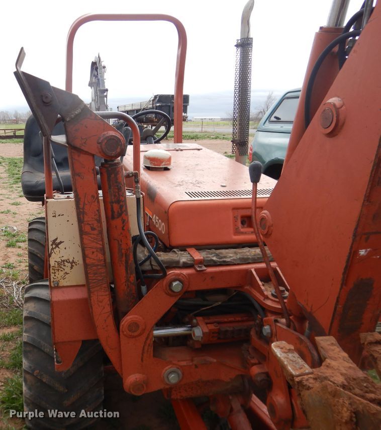 image for item HL9719 1995 Ditch Witch 4500  trencher