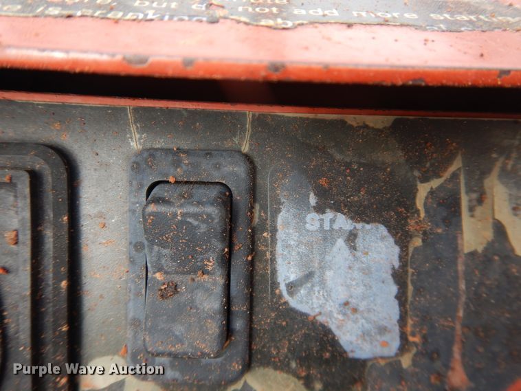 image for item HL9719 1995 Ditch Witch 4500  trencher