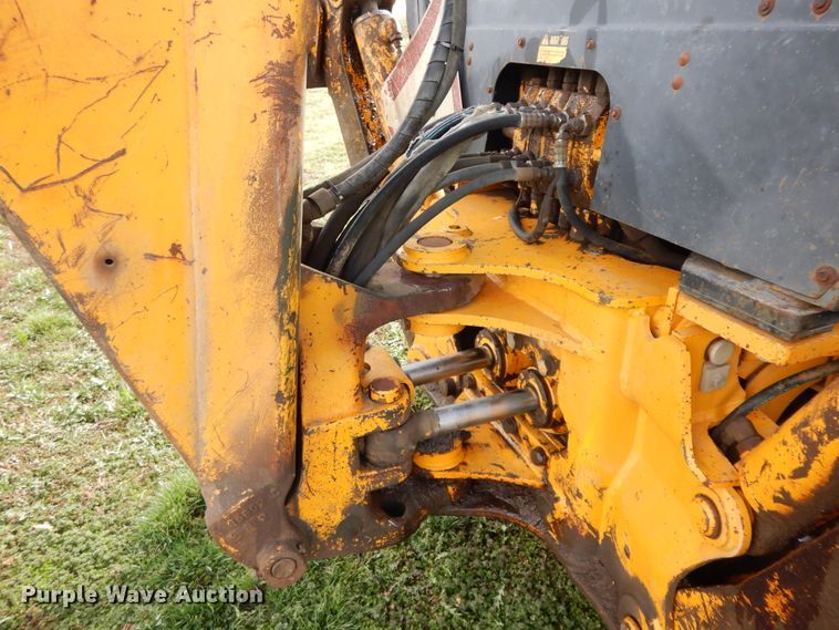 image for item HO9332 1990 John Deere 310C  backhoe