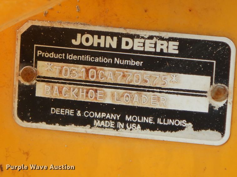 image for item HO9332 1990 John Deere 310C  backhoe