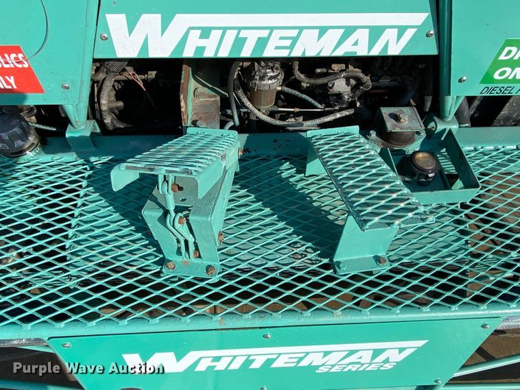 image for item HR9492 Whiteman STH55JDTCSL power trowel