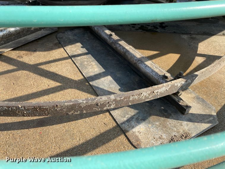 image for item HR9492 Whiteman STH55JDTCSL power trowel