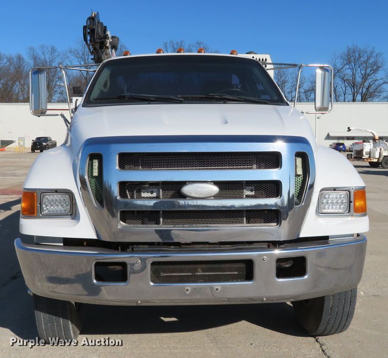 image for item HV9680 2007 Ford F750 XLT  utility / service truck