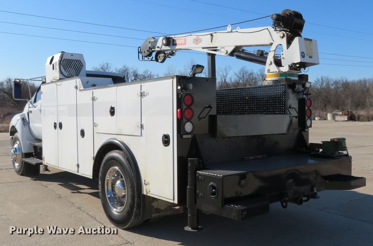 image for item HV9680 2007 Ford F750 XLT  utility / service truck