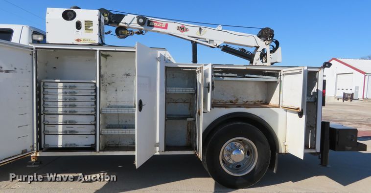 image for item HV9680 2007 Ford F750 XLT  utility / service truck