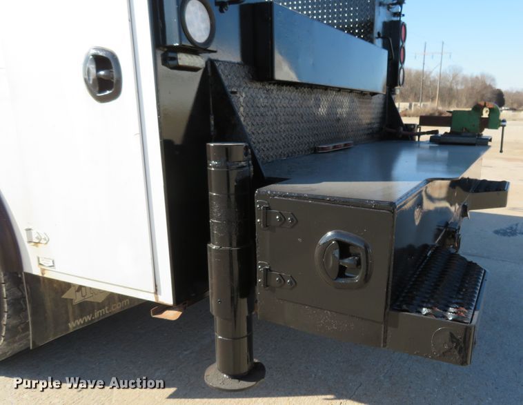 image for item HV9680 2007 Ford F750 XLT  utility / service truck