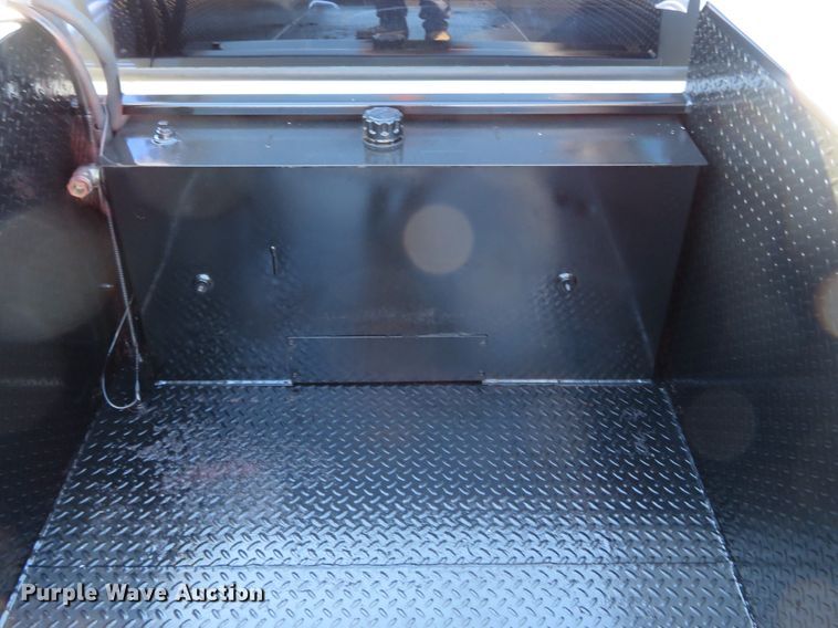 image for item HV9680 2007 Ford F750 XLT  utility / service truck