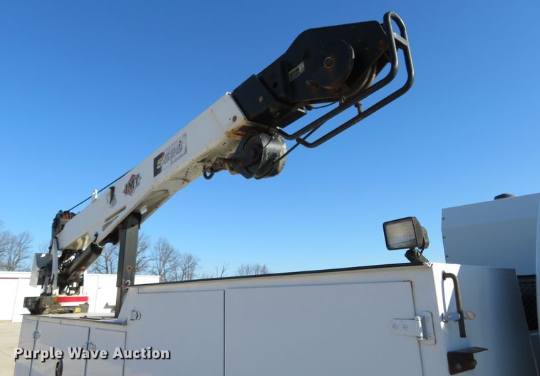 image for item HV9680 2007 Ford F750 XLT  utility / service truck