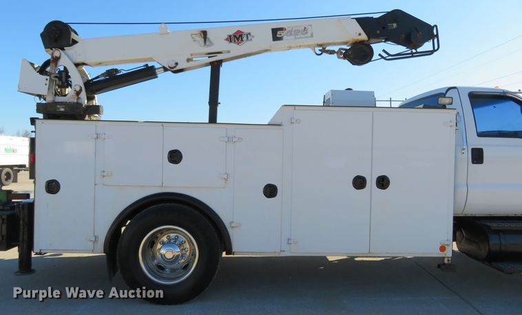 image for item HV9680 2007 Ford F750 XLT  utility / service truck