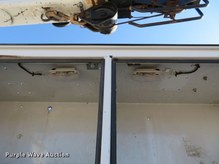 image for item HV9680 2007 Ford F750 XLT  utility / service truck