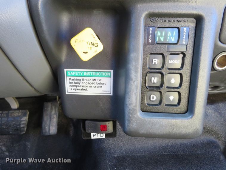 image for item HV9680 2007 Ford F750 XLT  utility / service truck