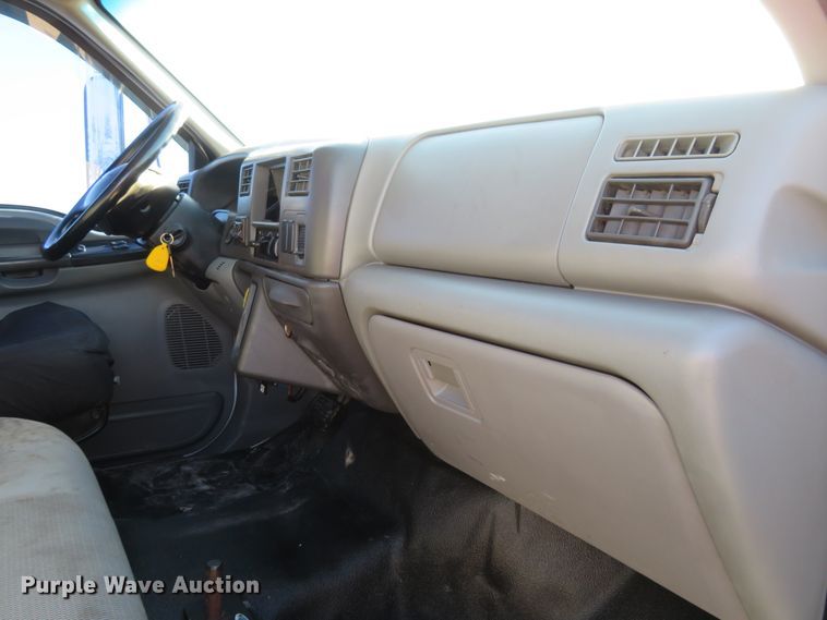 image for item HV9680 2007 Ford F750 XLT  utility / service truck