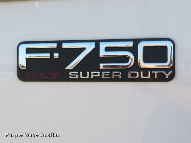 image for item HV9680 2007 Ford F750 XLT  utility / service truck