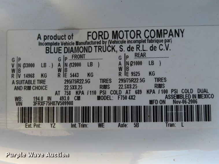 image for item HV9680 2007 Ford F750 XLT  utility / service truck