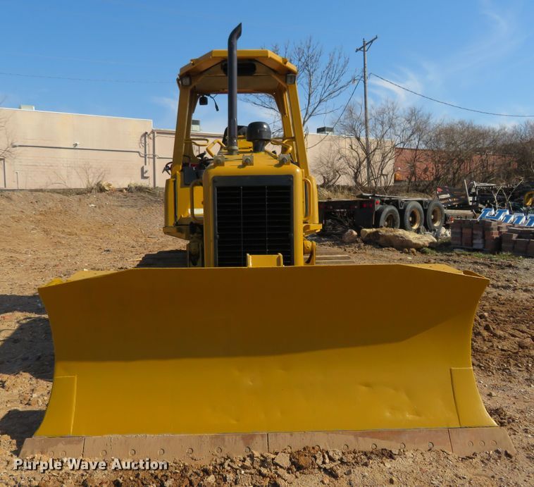 image for item HV9686 2005 Caterpillar D4G XL  dozer