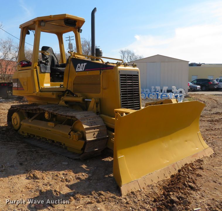 image for item HV9686 2005 Caterpillar D4G XL  dozer