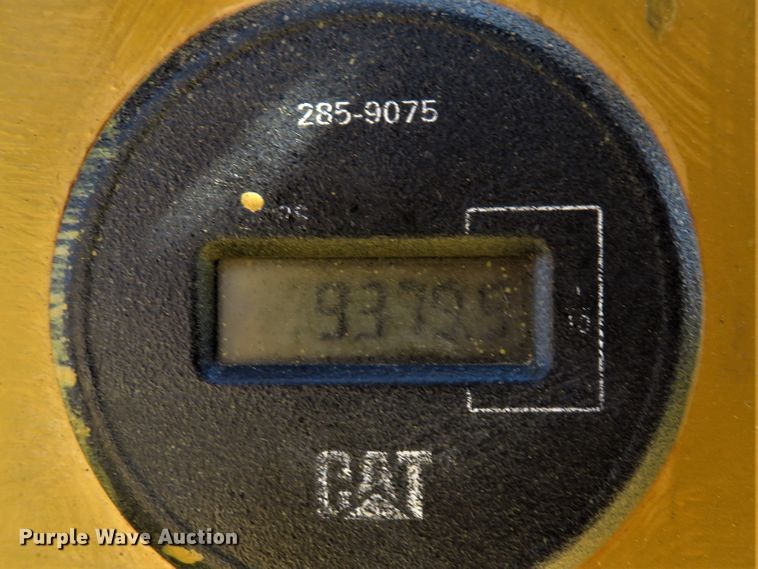 image for item HV9686 2005 Caterpillar D4G XL  dozer