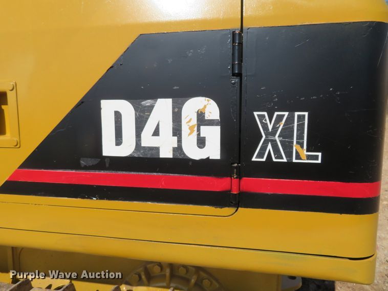 image for item HV9686 2005 Caterpillar D4G XL  dozer