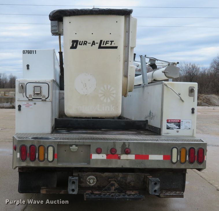 image for item HV9693 2007 Chevrolet C4500  bucket truck