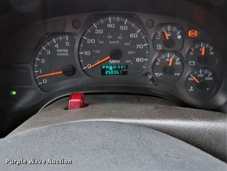 image for item HV9693 2007 Chevrolet C4500  bucket truck