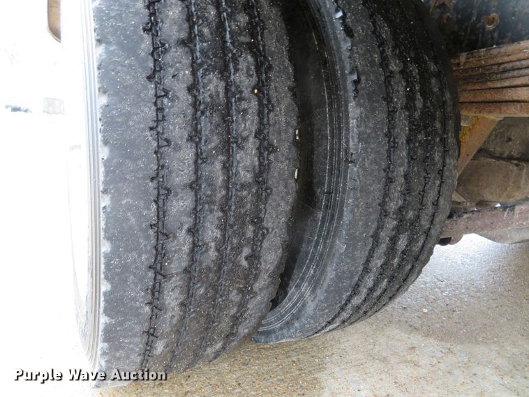 image for item HV9693 2007 Chevrolet C4500  bucket truck