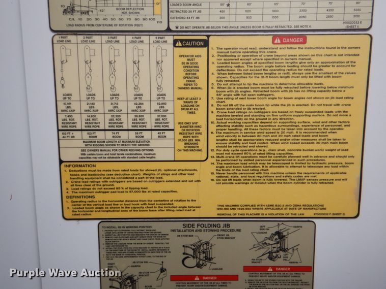 image for item HX9175 2007 Peterbilt 335  crane truck