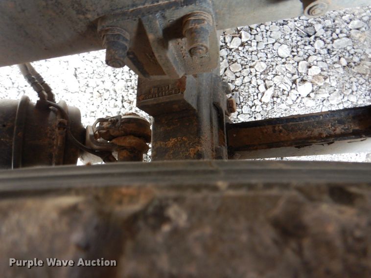 image for item HX9175 2007 Peterbilt 335  crane truck