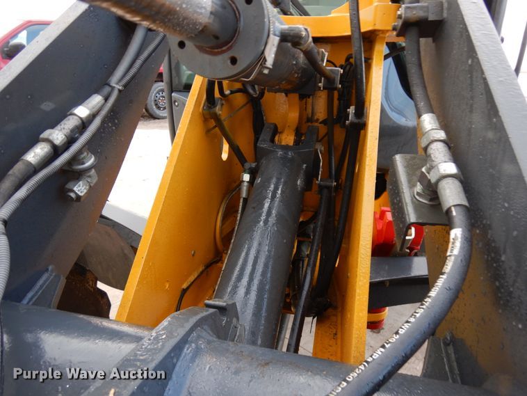 image for item IA9414 2015 John Deere 204K  wheel loader