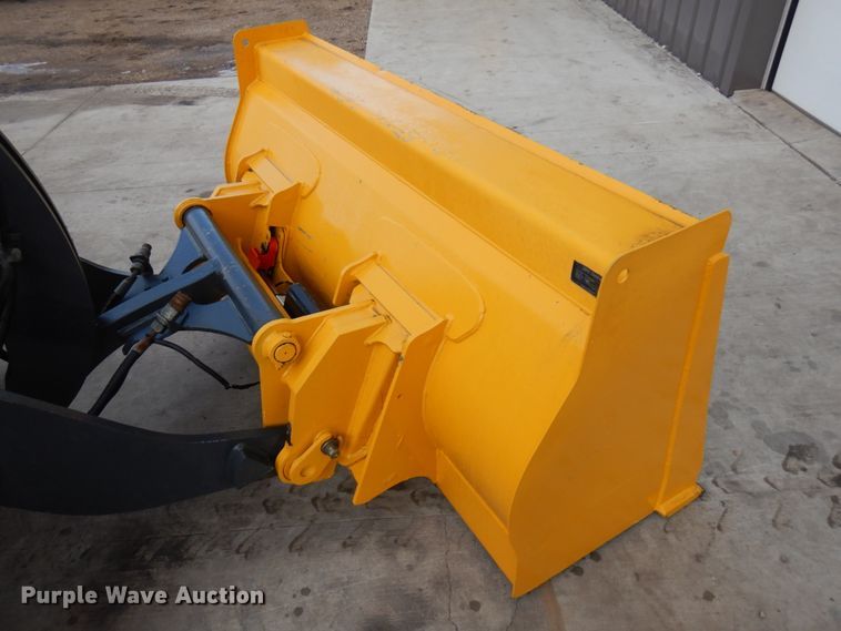 image for item IA9414 2015 John Deere 204K  wheel loader