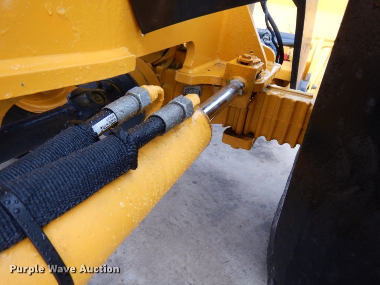 image for item IA9414 2015 John Deere 204K  wheel loader