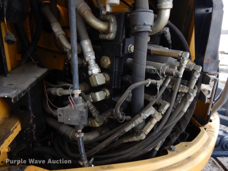 image for item IA9425 2008 Kobelco SK140SRLC excavator