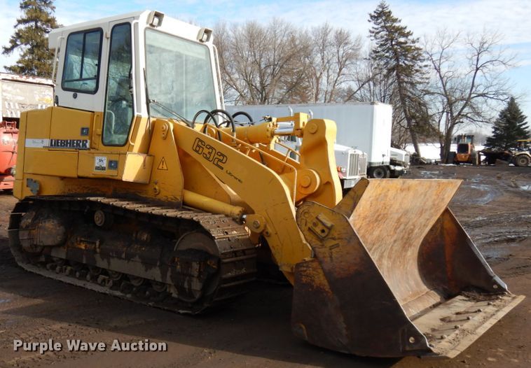 image for item IA9429 2000 Liebherr-America LR632  track loader