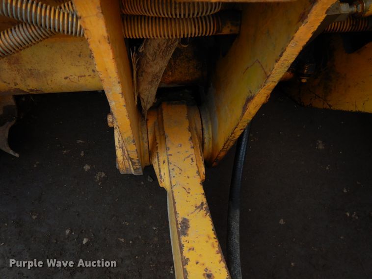 image for item IA9429 2000 Liebherr-America LR632  track loader