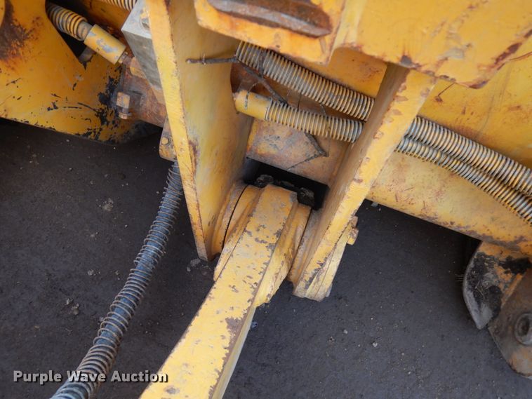 image for item IA9429 2000 Liebherr-America LR632  track loader