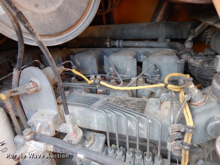 image for item IA9429 2000 Liebherr-America LR632  track loader