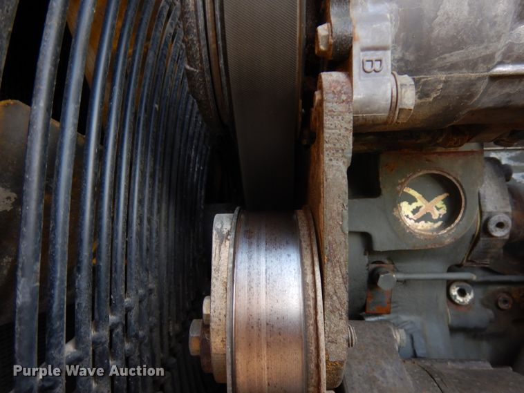 image for item IA9429 2000 Liebherr-America LR632  track loader