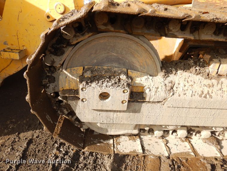 image for item IA9429 2000 Liebherr-America LR632  track loader