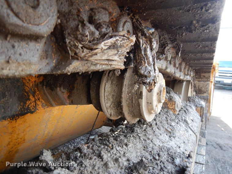 image for item IA9429 2000 Liebherr-America LR632  track loader