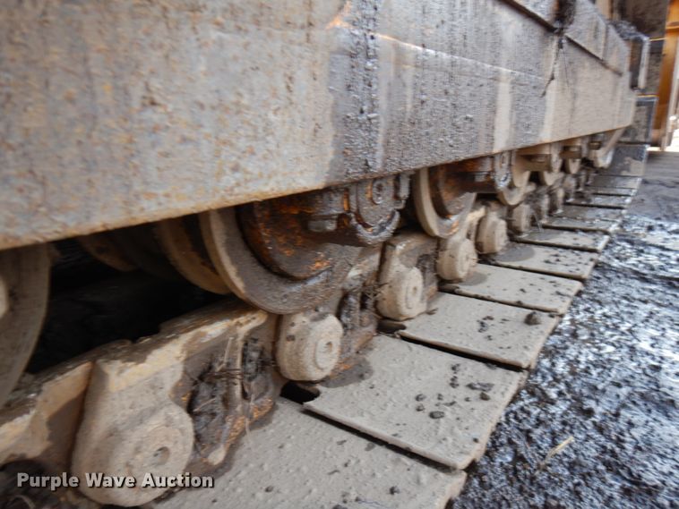 image for item IA9429 2000 Liebherr-America LR632  track loader