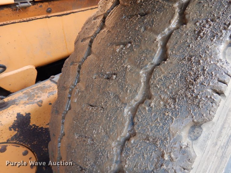 image for item IA9430 Case 865  motor grader