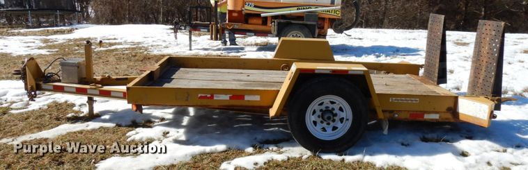 image for item IA9431 2007 Towmaster utility trailer
