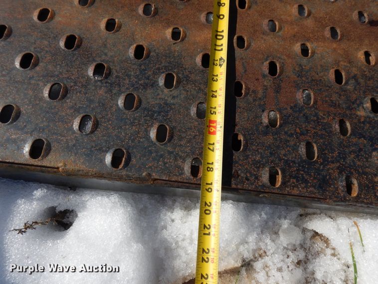 image for item IA9431 2007 Towmaster utility trailer