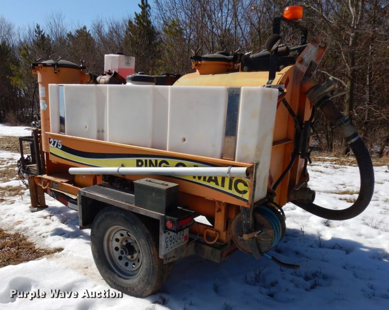 image for item IA9432 2007 Ring-o-matic 275  vacuum excavator